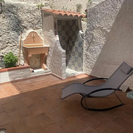 Сasa de vacaciones White Moon Fontane Bianche